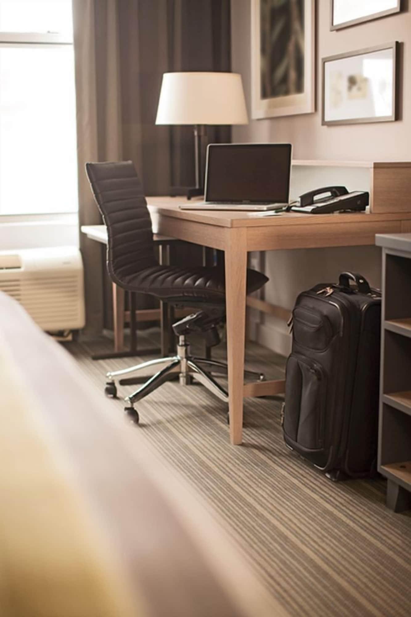 Country Inn & Suites By Radisson, Dfw Airport South, Tx ايرفينغ المظهر الخارجي الصورة