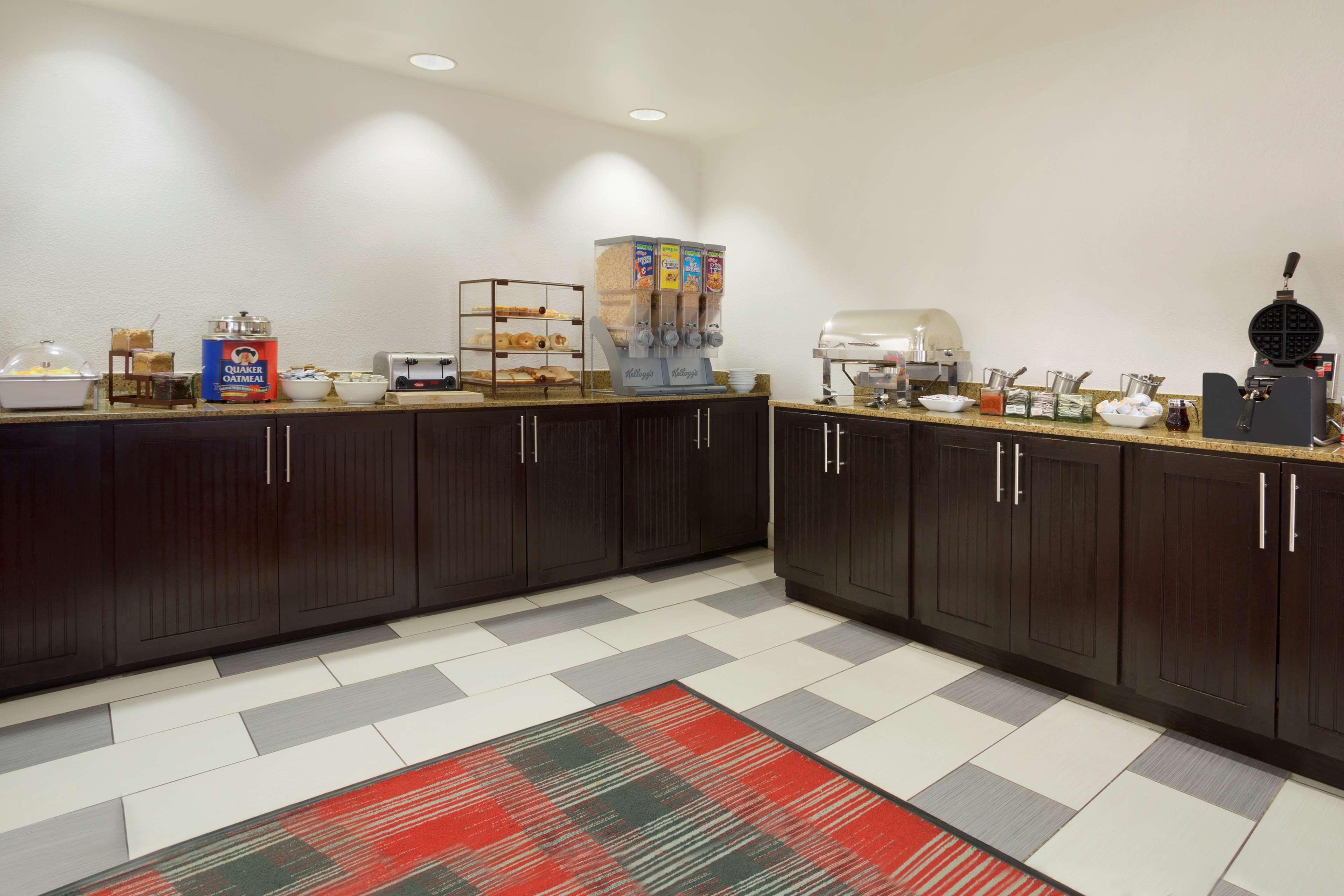 Country Inn & Suites By Radisson, Dfw Airport South, Tx ايرفينغ المظهر الخارجي الصورة