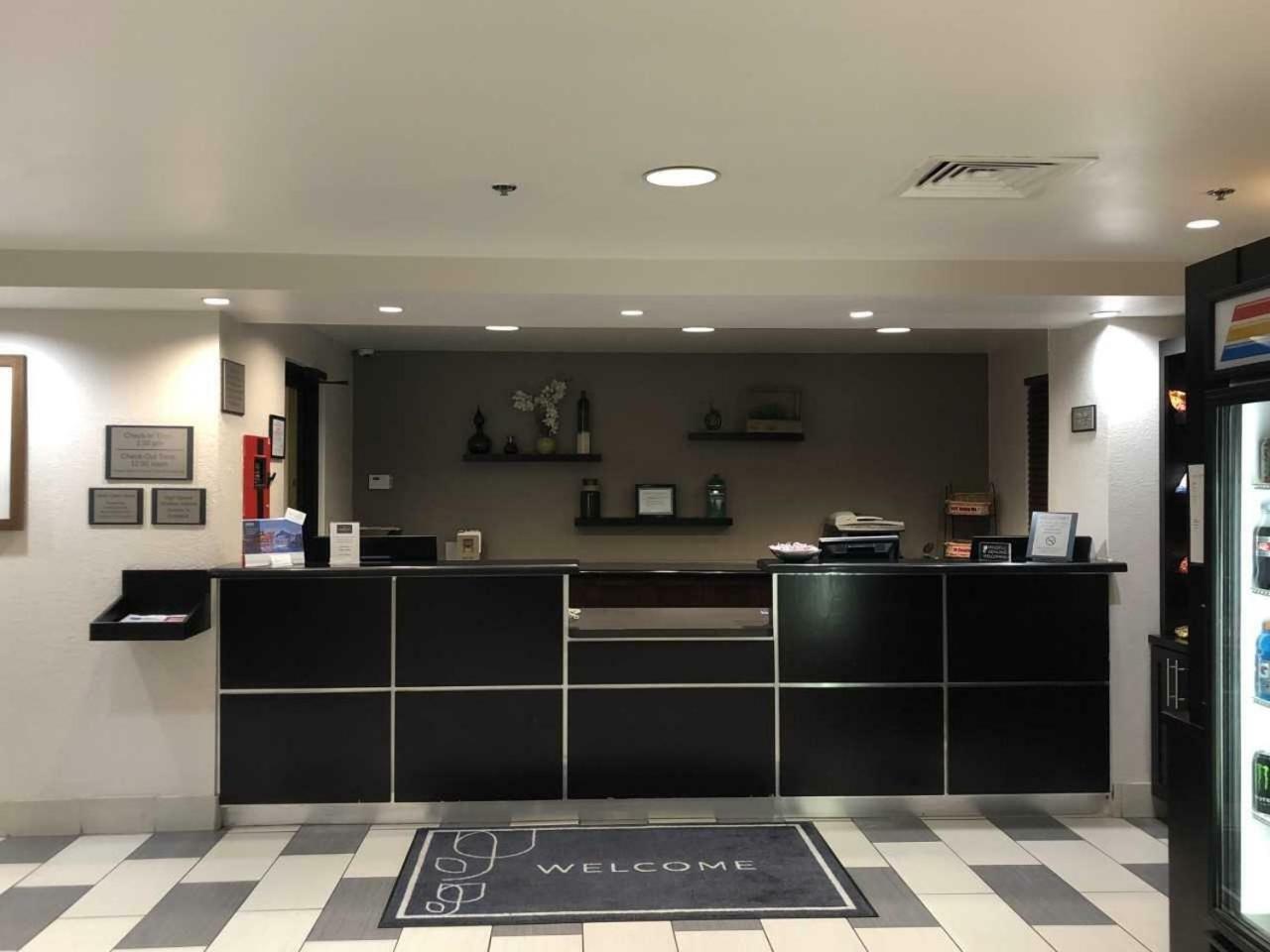 Country Inn & Suites By Radisson, Dfw Airport South, Tx ايرفينغ المظهر الخارجي الصورة